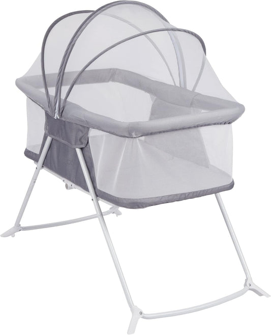 Bassinet pour bébé avec protection extérieur
