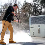 Pulvérisateur à essence à eau froide DeWALT 4400 lb/po² de 4,0 gal/min avec moteur 420 cc
